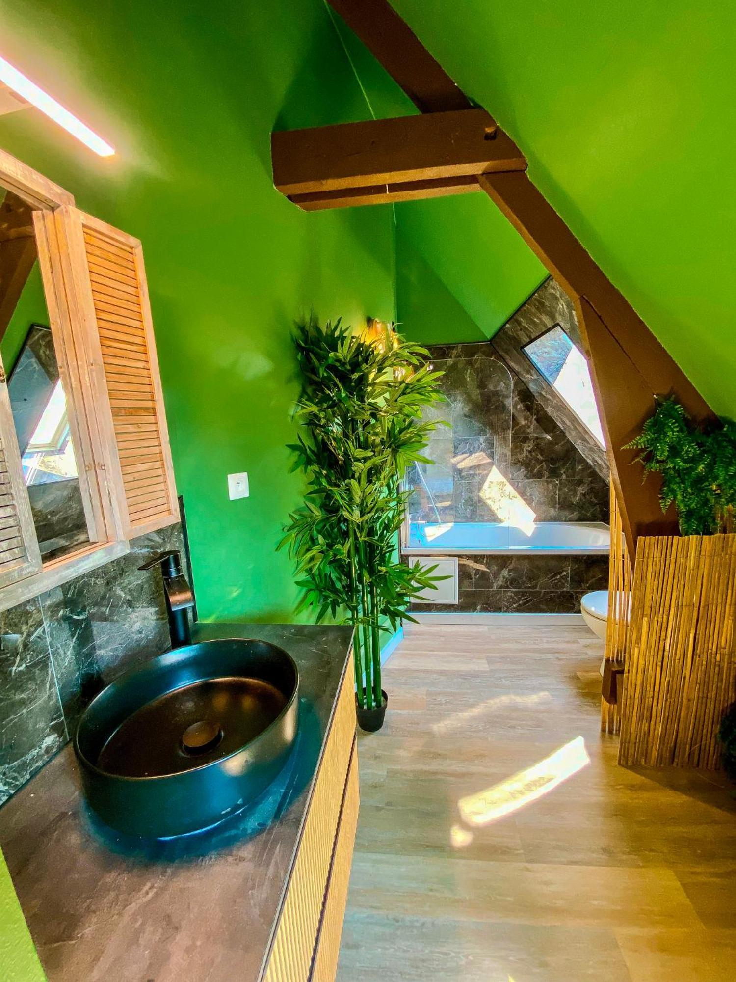 La Kabane , Appartement Proche Centre Et Plage Avec Experience Decoration Jungle Unique Le Portel Exteriör bild